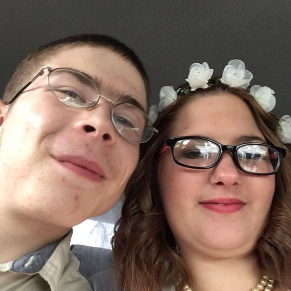 Meet your Posher, Alysia - Picture 1 of 1